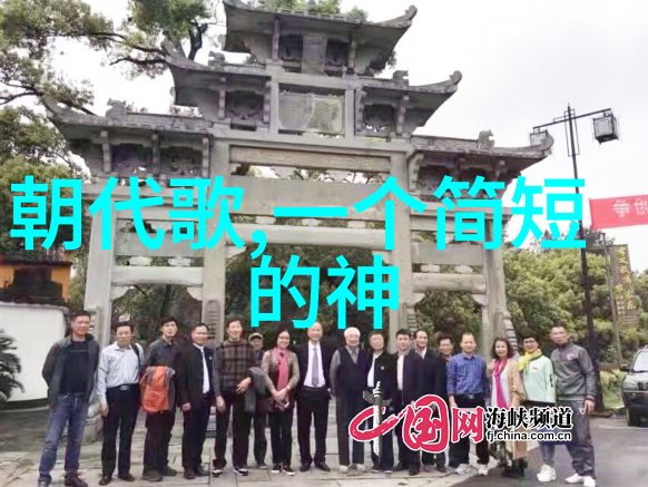 诱人的女医生中文字幕我家的女医生真不错她的笑容让我心动