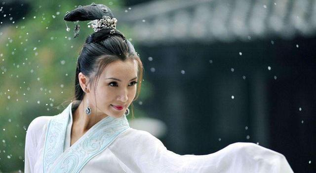 刘备儿子的名字_刘备儿子阿斗的名字是_刘备的儿子/