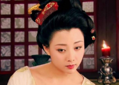 武则天侍寝当夜为什么房梁突然掉落