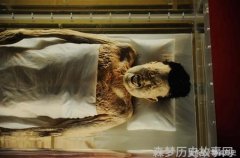 大佬陵墓盗墓贼不敢沾染专家却悠闲